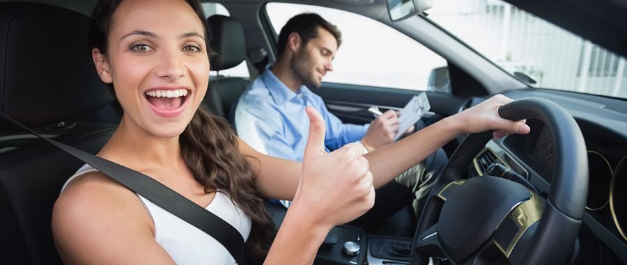 Top Benefits of Enrolling in a Professional Driving School